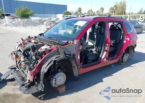 2025 Honda Cr-V Hybrid Sport Touring z USA, uszkodzony, nr VIN 7FARS6H95SE081416